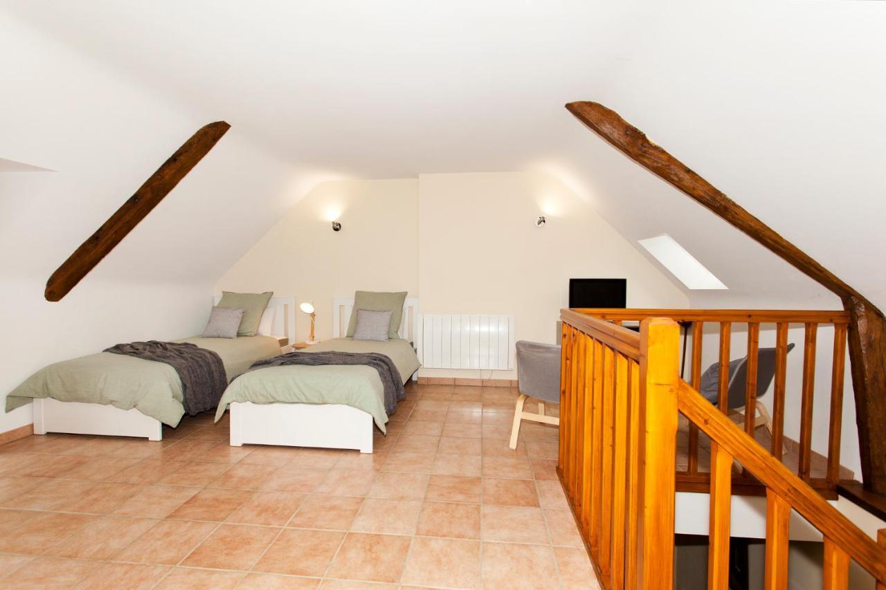 Stone Cottage With Modern Cosy Interior Near To Josselin Perfect Retreat For Writers Or Star Gazers Guégon Exteriör bild