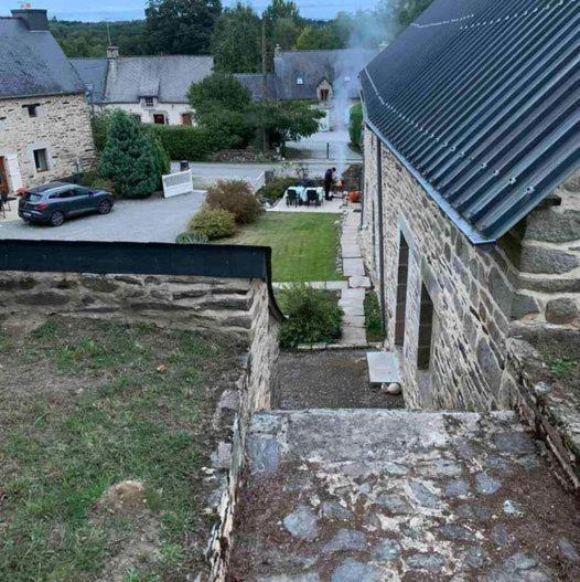 Stone Cottage With Modern Cosy Interior Near To Josselin Perfect Retreat For Writers Or Star Gazers Guégon Exteriör bild